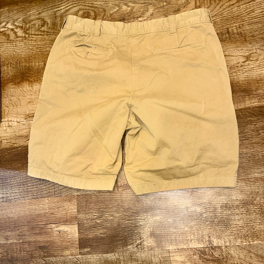 5 pairs of Old Navy & J.Crew shorts size 33 - Picture 3 of 12
